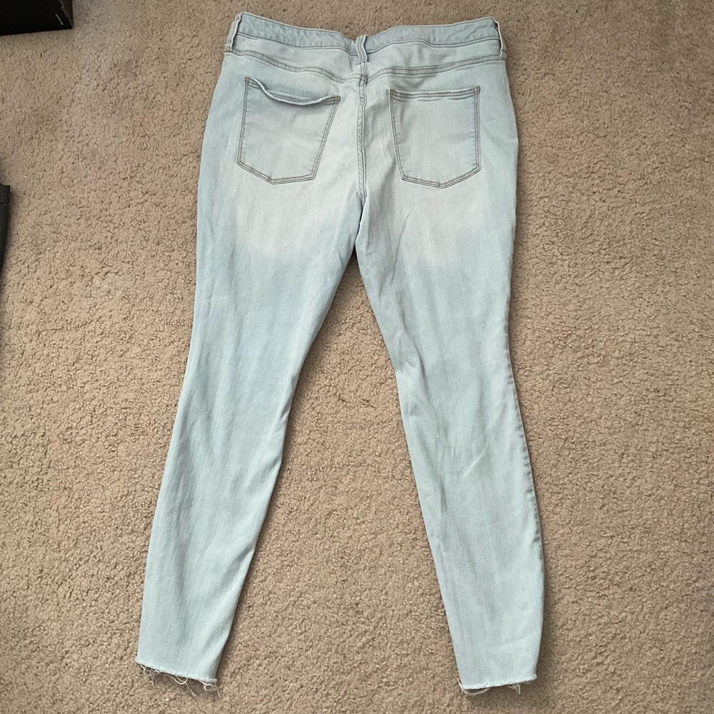 Universal Thread High Rise Skinny Jeans, Size 16 - Picture 4 of 4